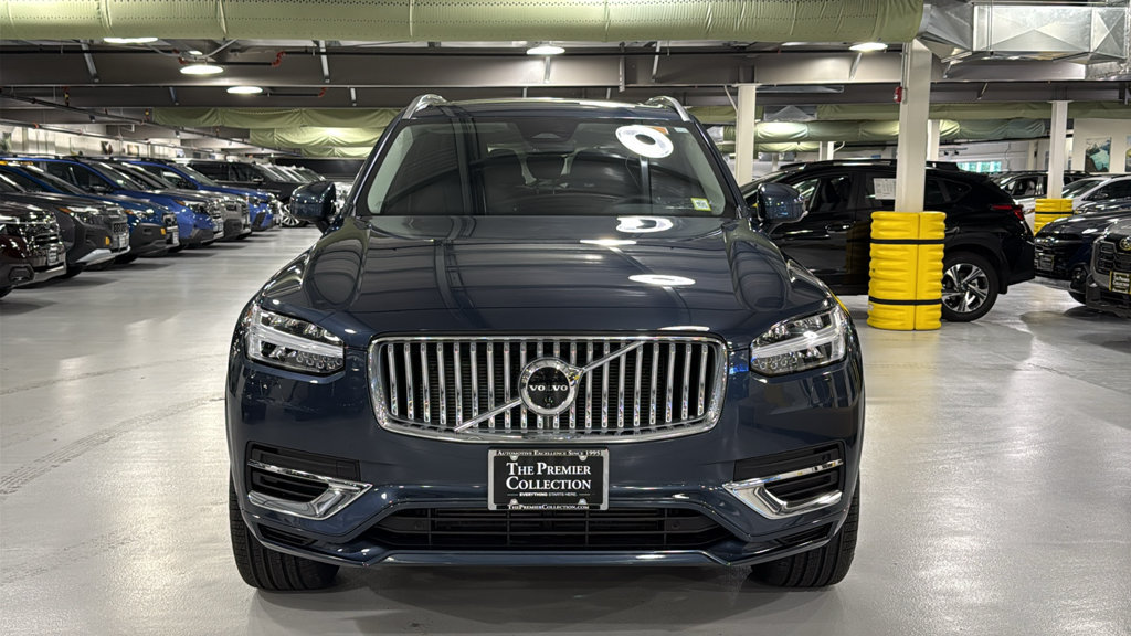 Certified 2025 Volvo XC90 T8 Plus w/ Protection Package Premier AWD/4WD image 6