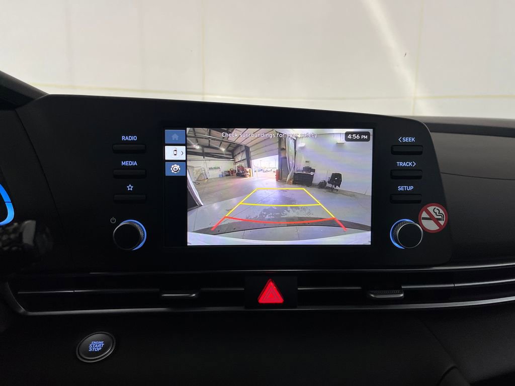 Used 2025 Hyundai Elantra Blue FWD image 67