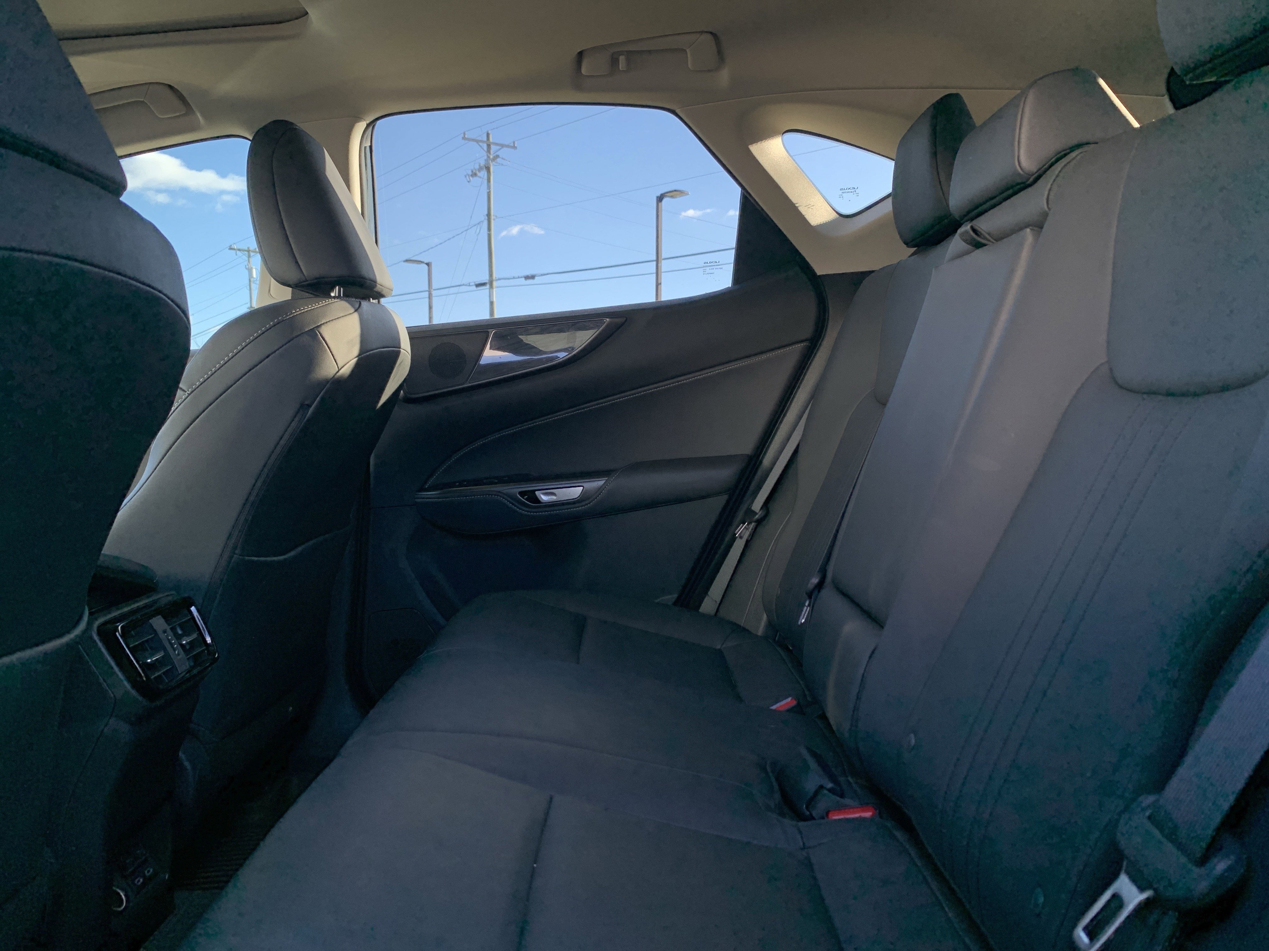 Certified 2025 Lexus NX 350 AWD w/ Accessory Package (2T) image 32