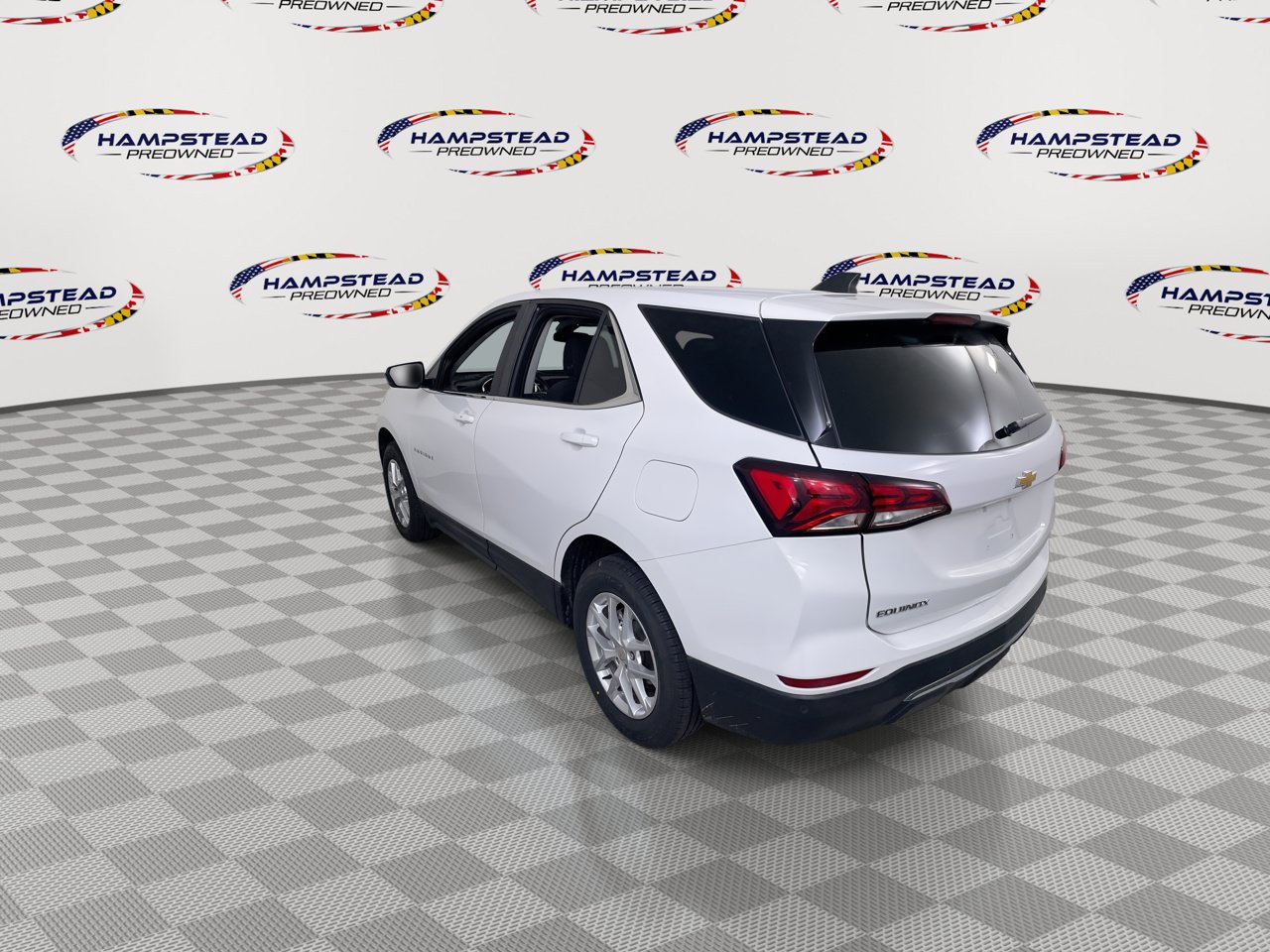 Used 2022 Chevrolet Equinox LT w/ Driver Convenience Package AWD/4WD image 6