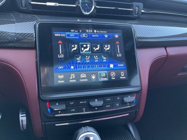 Used 2017 Maserati Quattroporte GTS GranSport image 40