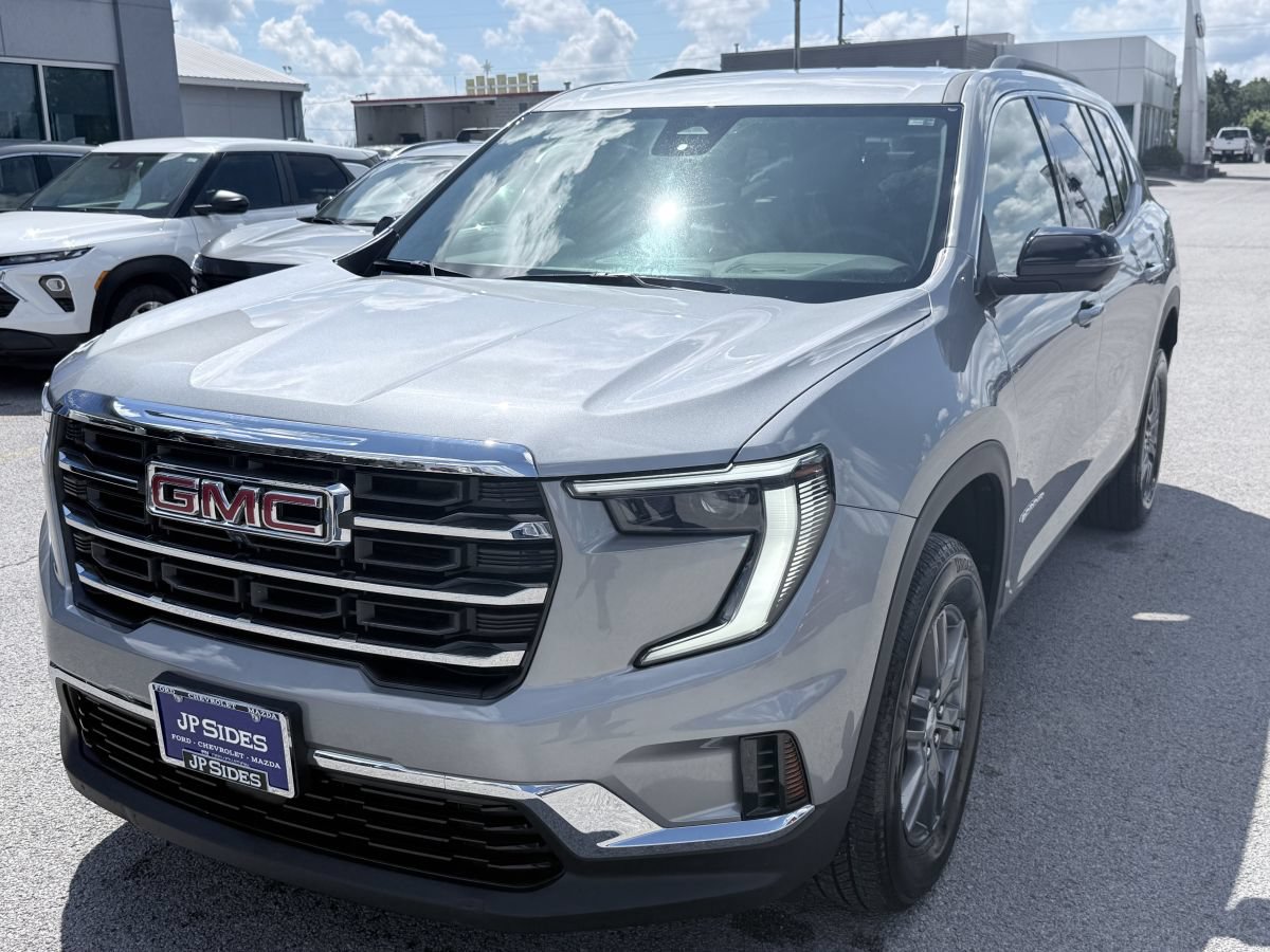 Used 2025 GMC Acadia Elevation