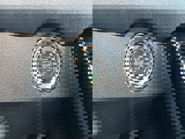 New 2025 Chevrolet Traverse LT w/ LPO, Floor Liner Package image 17