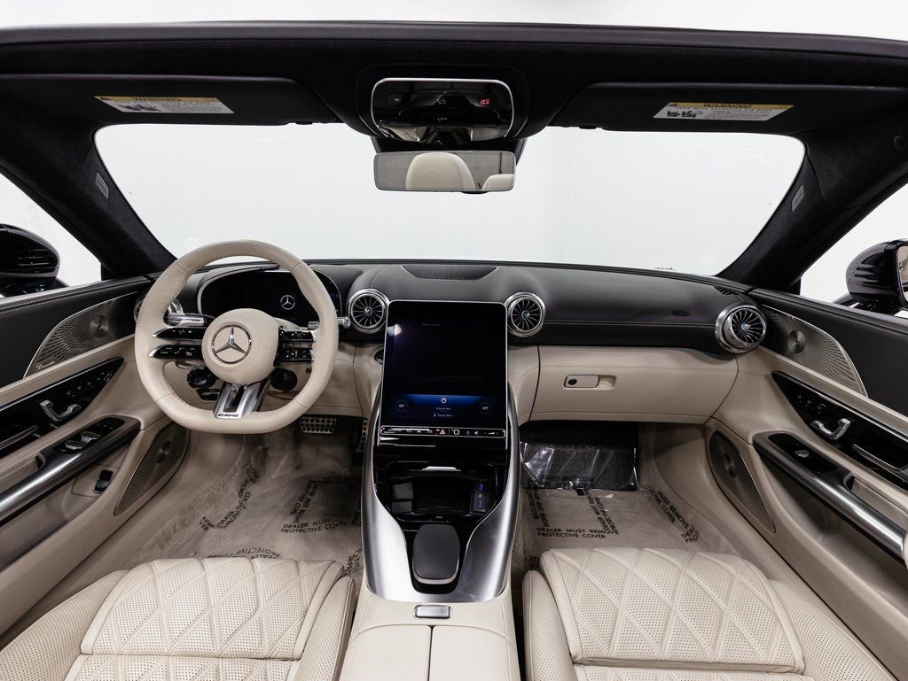 Used 2023 Mercedes-Benz SL 63 AMG 4MATIC image 30