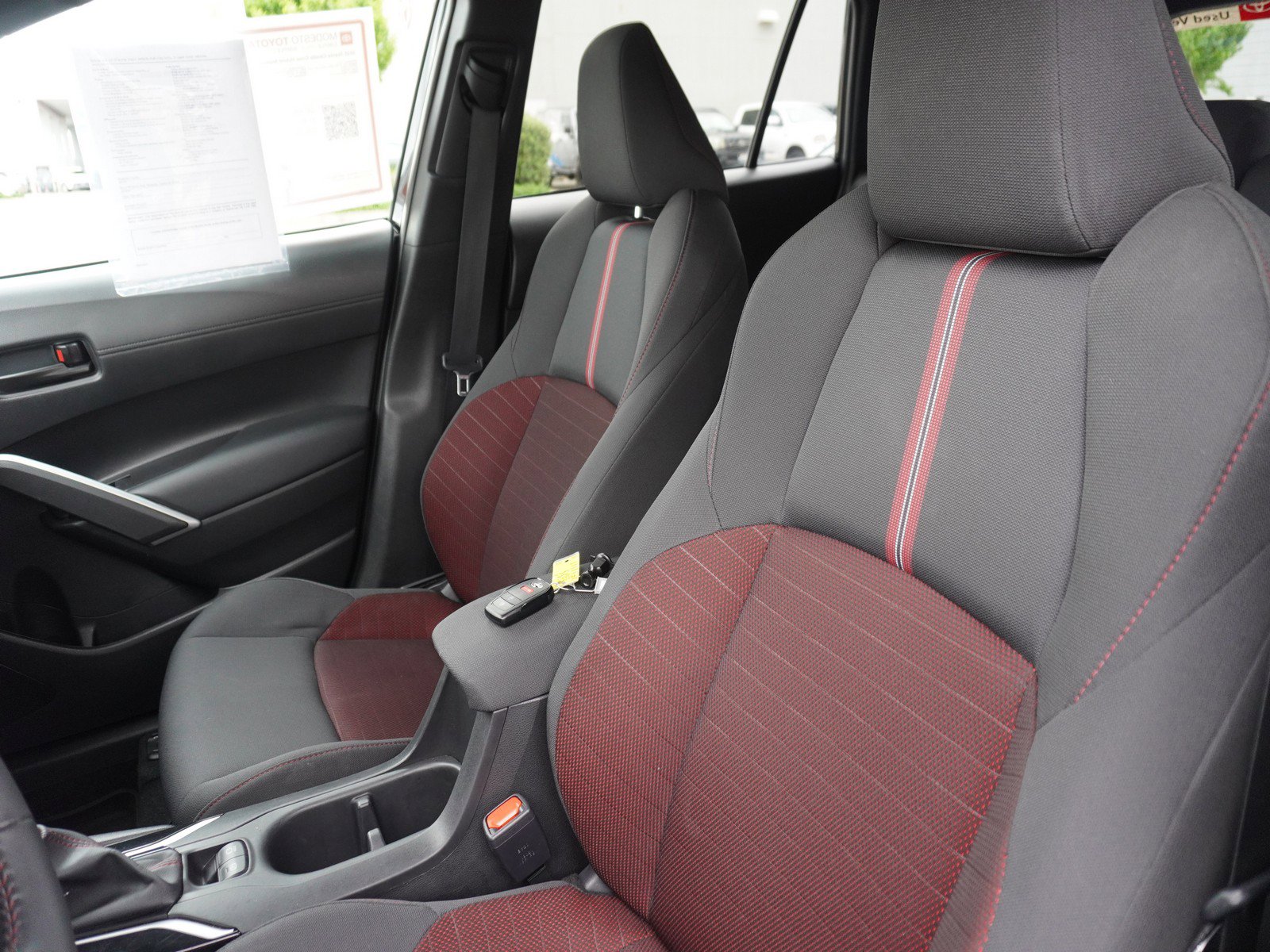 Used 2025 Toyota Corolla Cross AWD Hybrid image 21