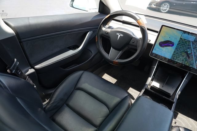 Used 2019 Tesla Model 3 RWD image 24