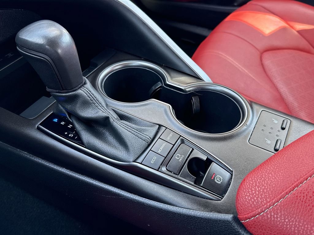 Used 2024 Toyota Camry XSE image 21