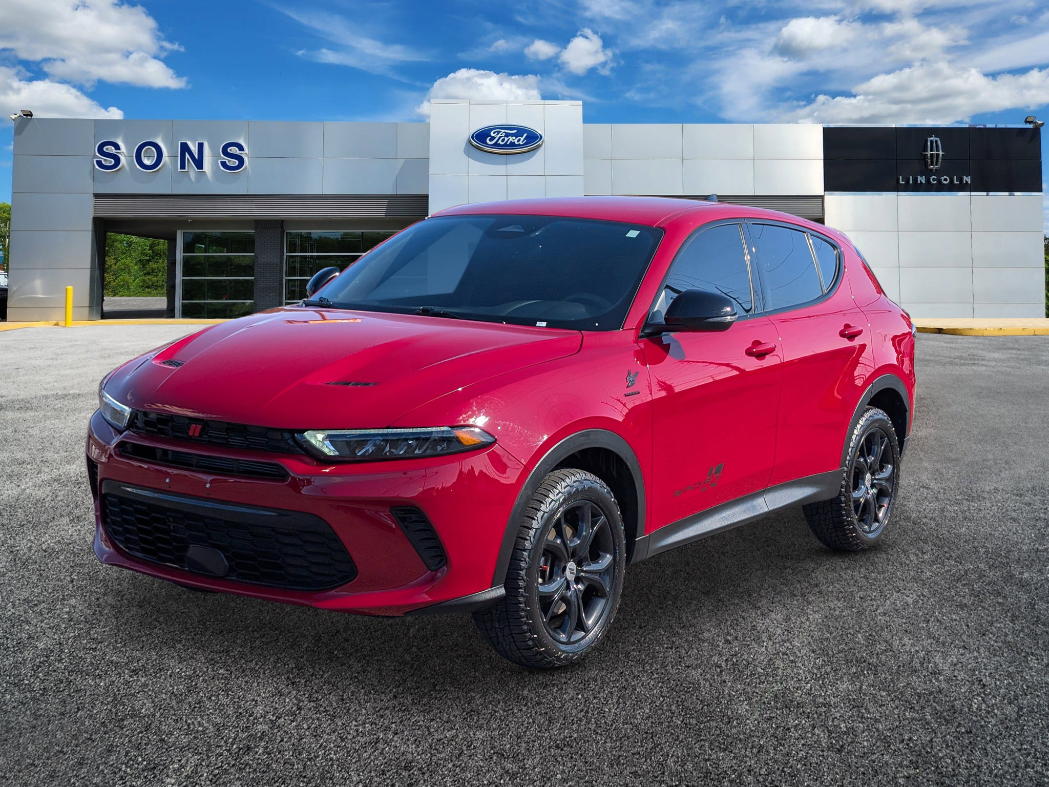 Used 2024 Dodge Hornet GT w/ GT Blacktop Package