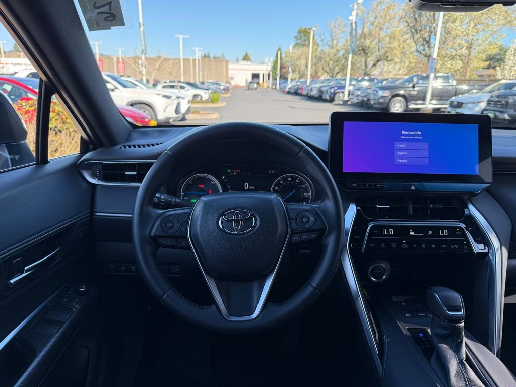 Used 2023 Toyota Venza Nightshade image 24