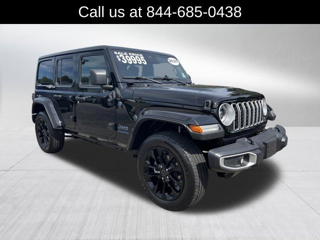 Certified 2025 Jeep Wrangler Unlimited Sahara w/ Safety Group AWD/4WD image 3