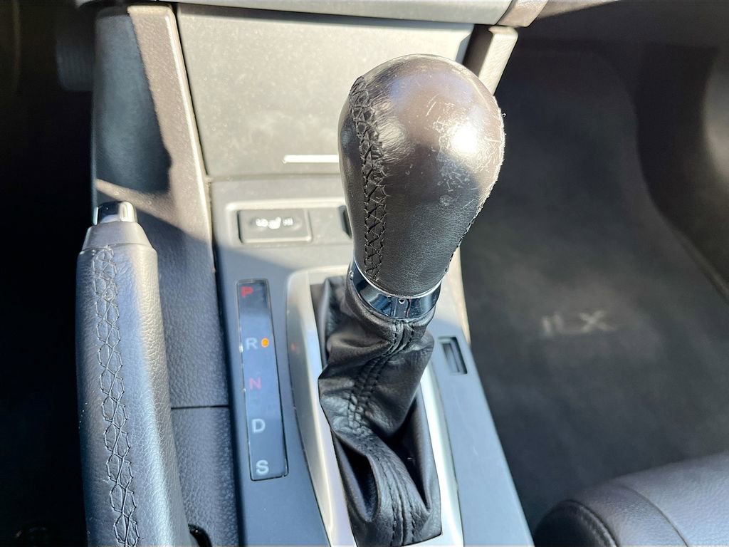 Used 2018 Acura ILX w/ Special Edition Package image 16