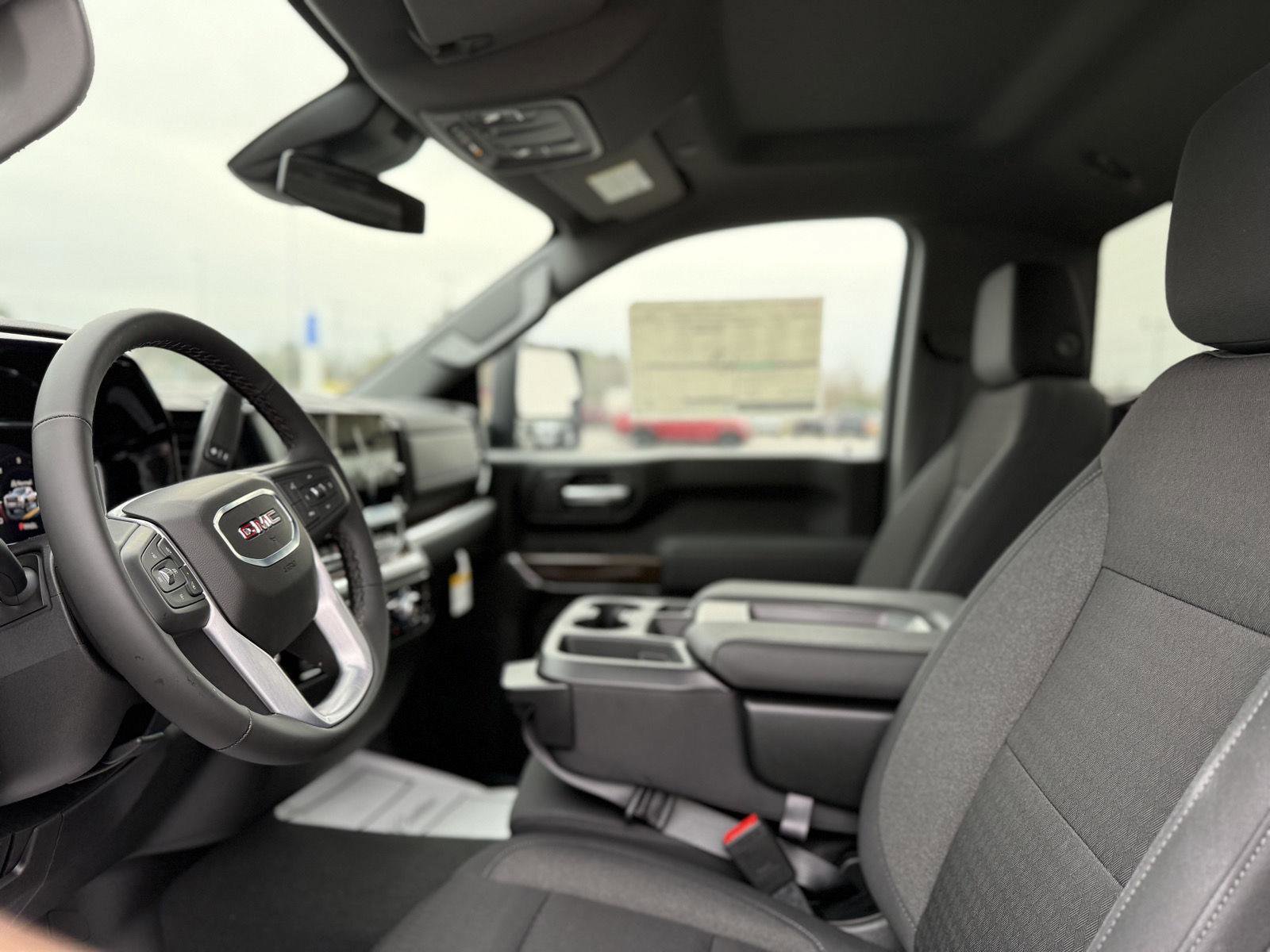 New 2026 GMC Sierra 2500 SLE w/ SLE Convenience Package image 12