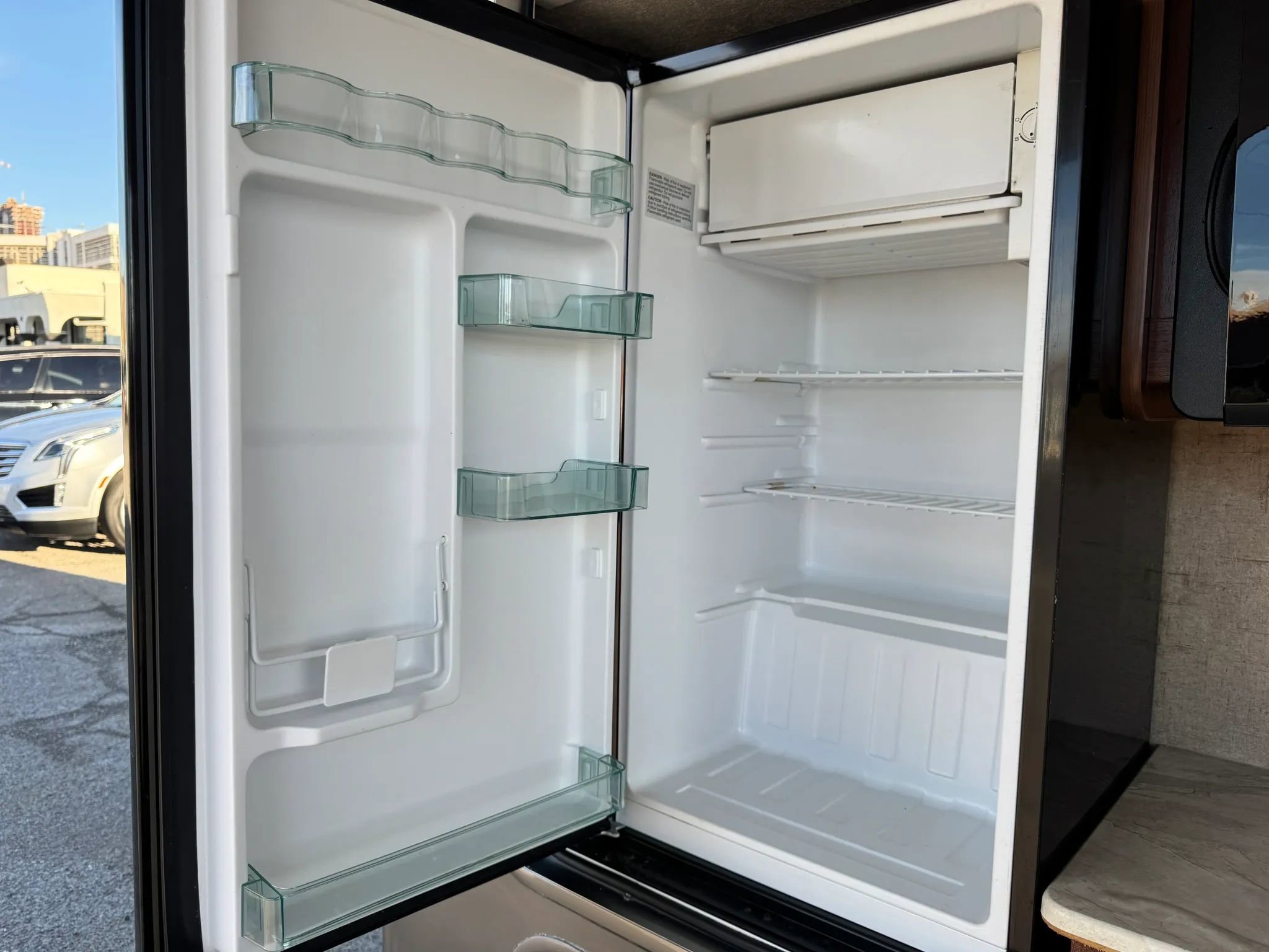 Used 2015 Ford E-450 and Econoline 450 Super Duty w/ Motorhome Prep Package image 16