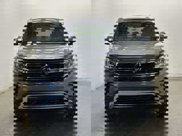 Used 2023 Volkswagen Atlas Cross Sport SE w/ Panoramic Sunroof Package image 29