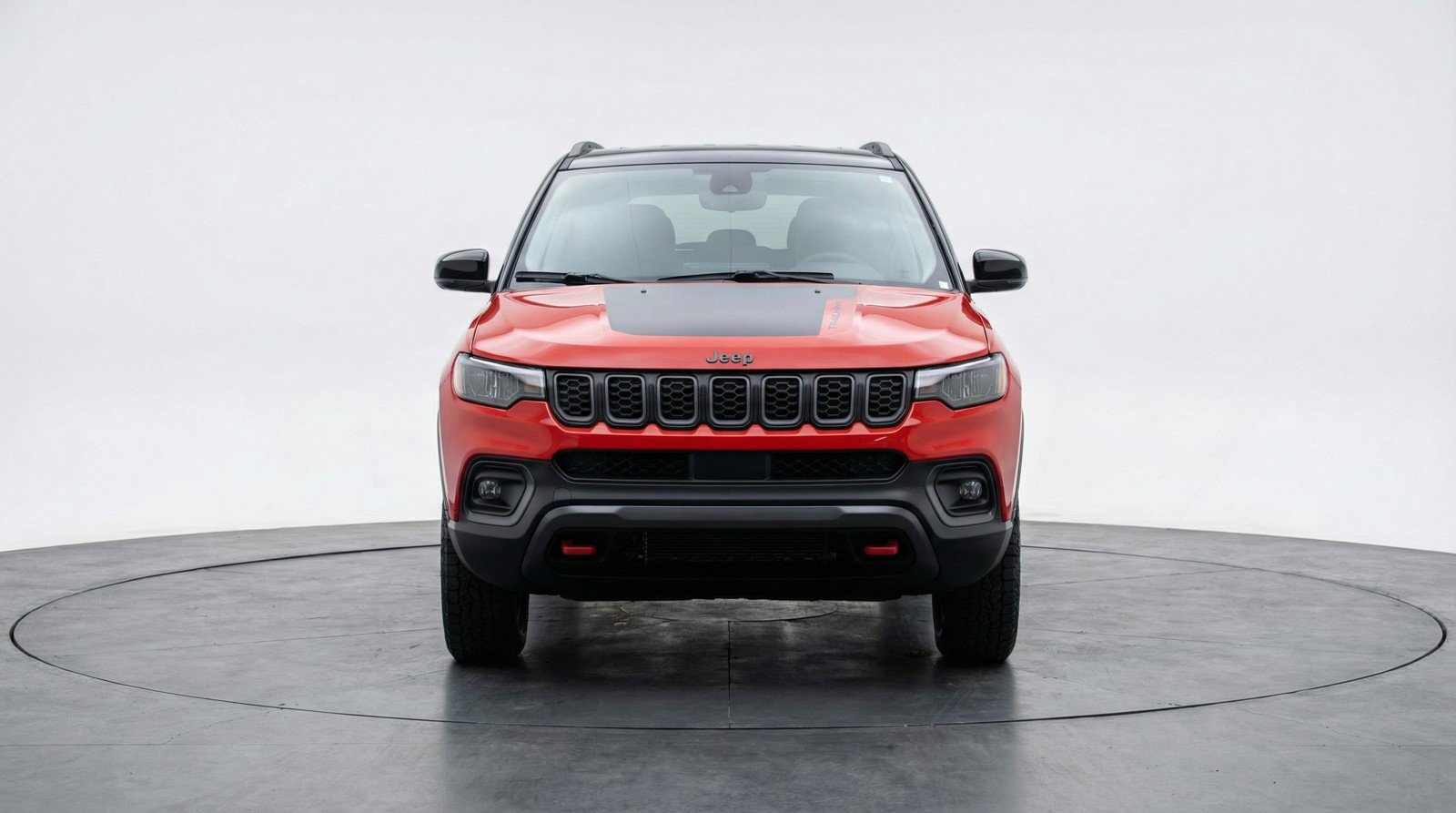 Used 2025 Jeep Compass Trailhawk image 2