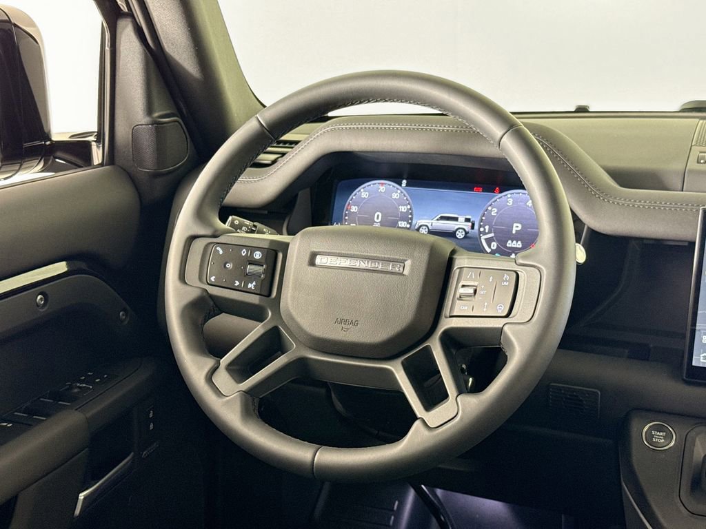 Used 2025 Land Rover Defender 110 X-Dynamic SE image 20