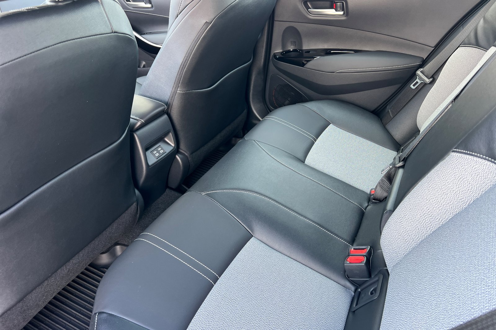 Certified 2026 Toyota Corolla XSE FWD image 12