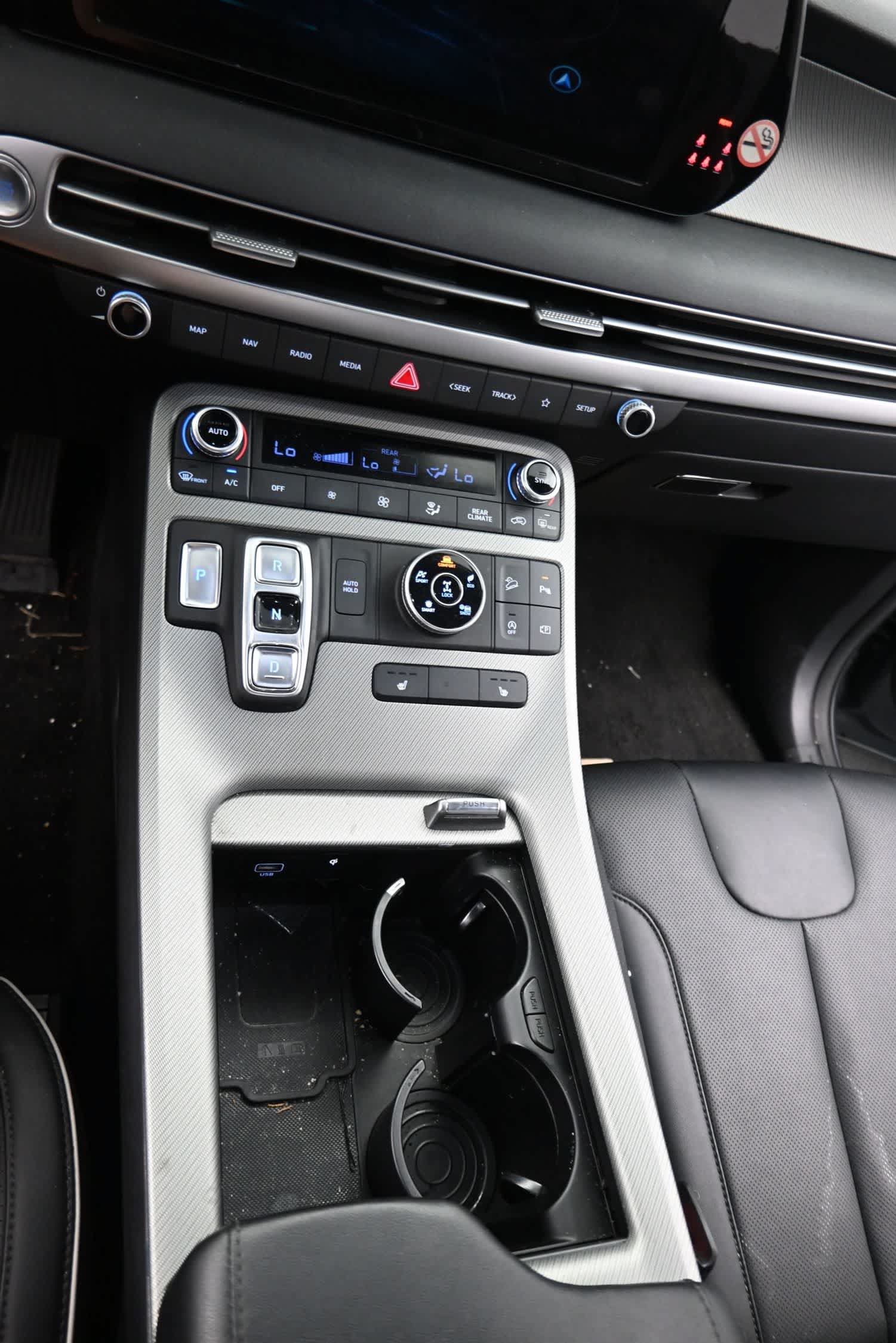 Used 2025 Hyundai Palisade SEL AWD/4WD image 23