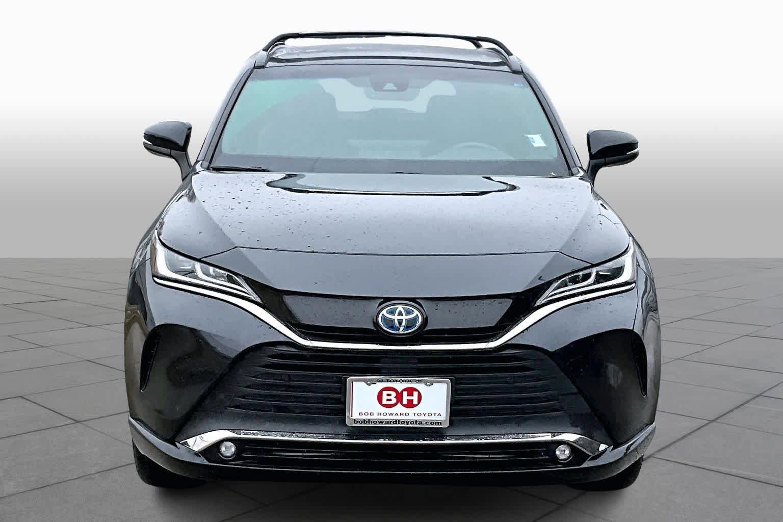 Used 2023 Toyota Venza Nightshade AWD/4WD image 4