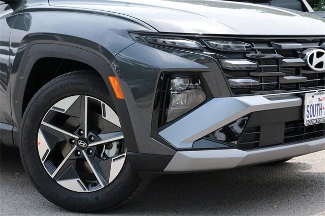 Used 2026 Hyundai Tucson SEL image 2