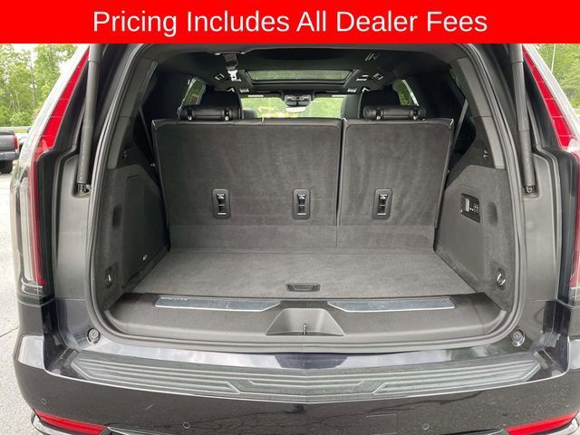 Used 2022 Cadillac Escalade Premium Luxury w/ Performance Package AWD/4WD image 14