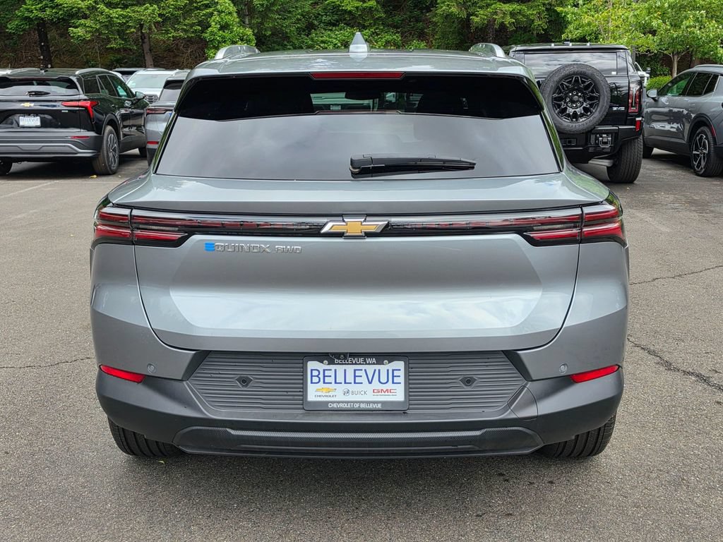 New 2026 Chevrolet Equinox EV LT AWD/4WD image 4