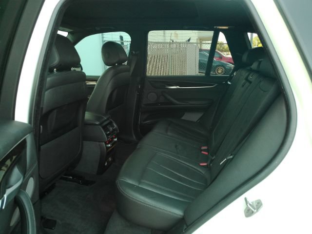 Used 2017 BMW X5 xDrive40e AWD/4WD image 19