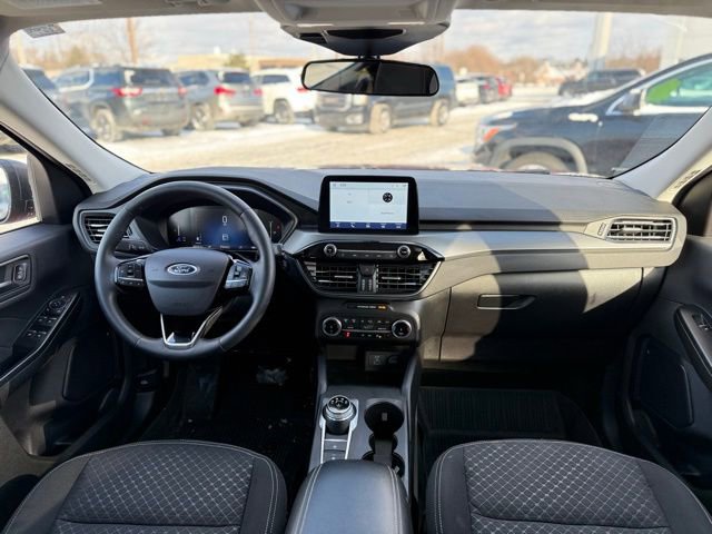 Certified 2023 Ford Escape Active image 3