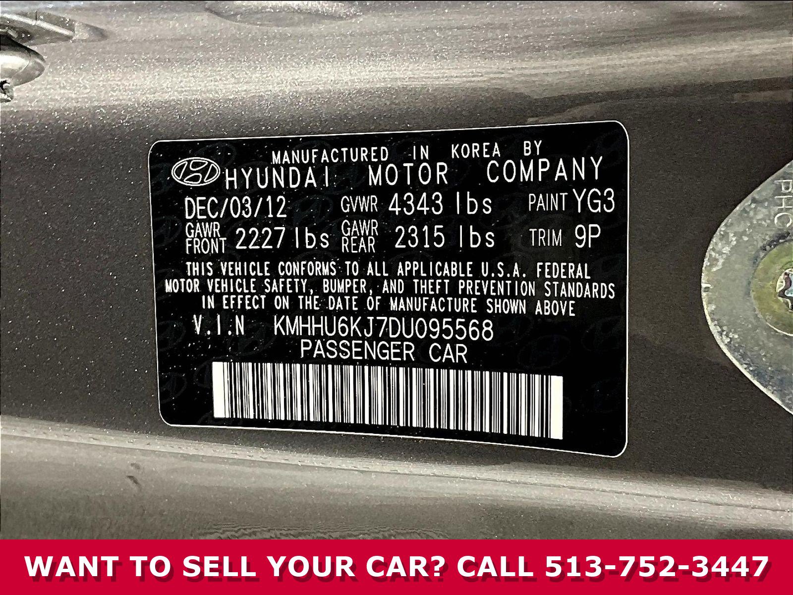 Used 2013 Hyundai Genesis 3.8 RWD image 16