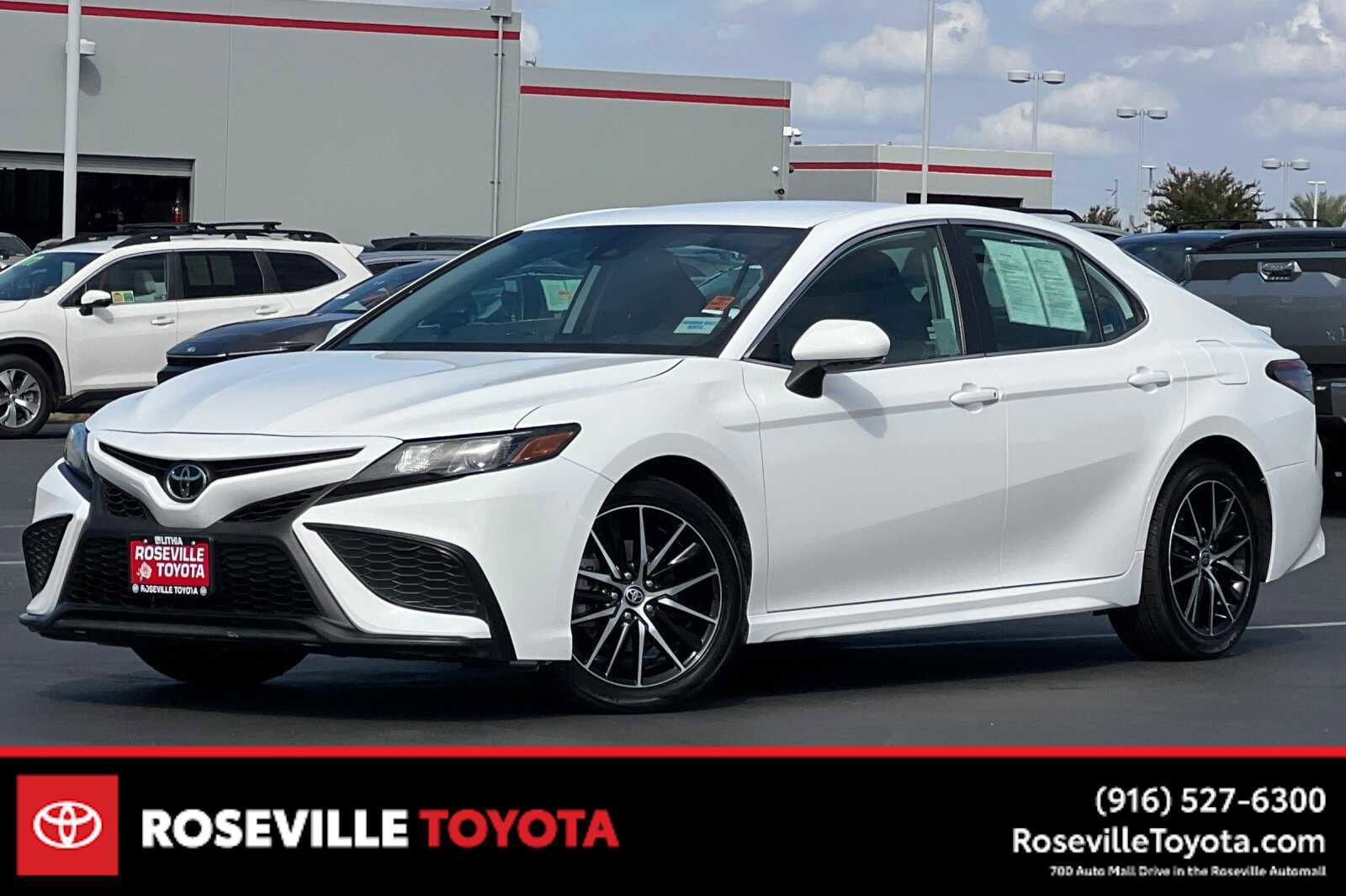 Used 2024 Toyota Camry SE
