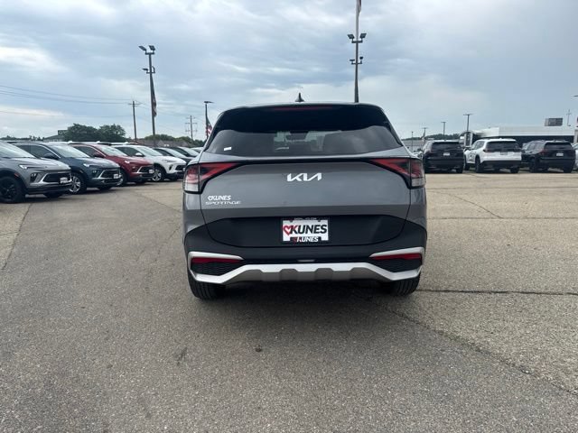 Used 2025 Kia Sportage LX FWD image 10