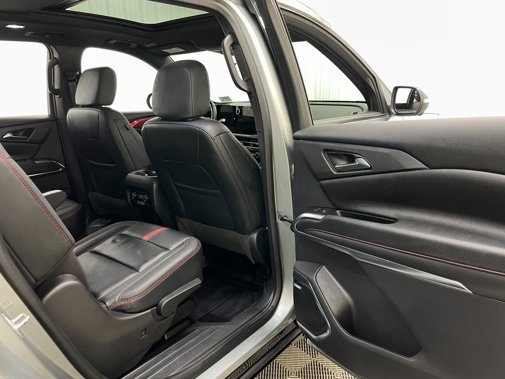 Certified 2024 Chevrolet Traverse RS image 47