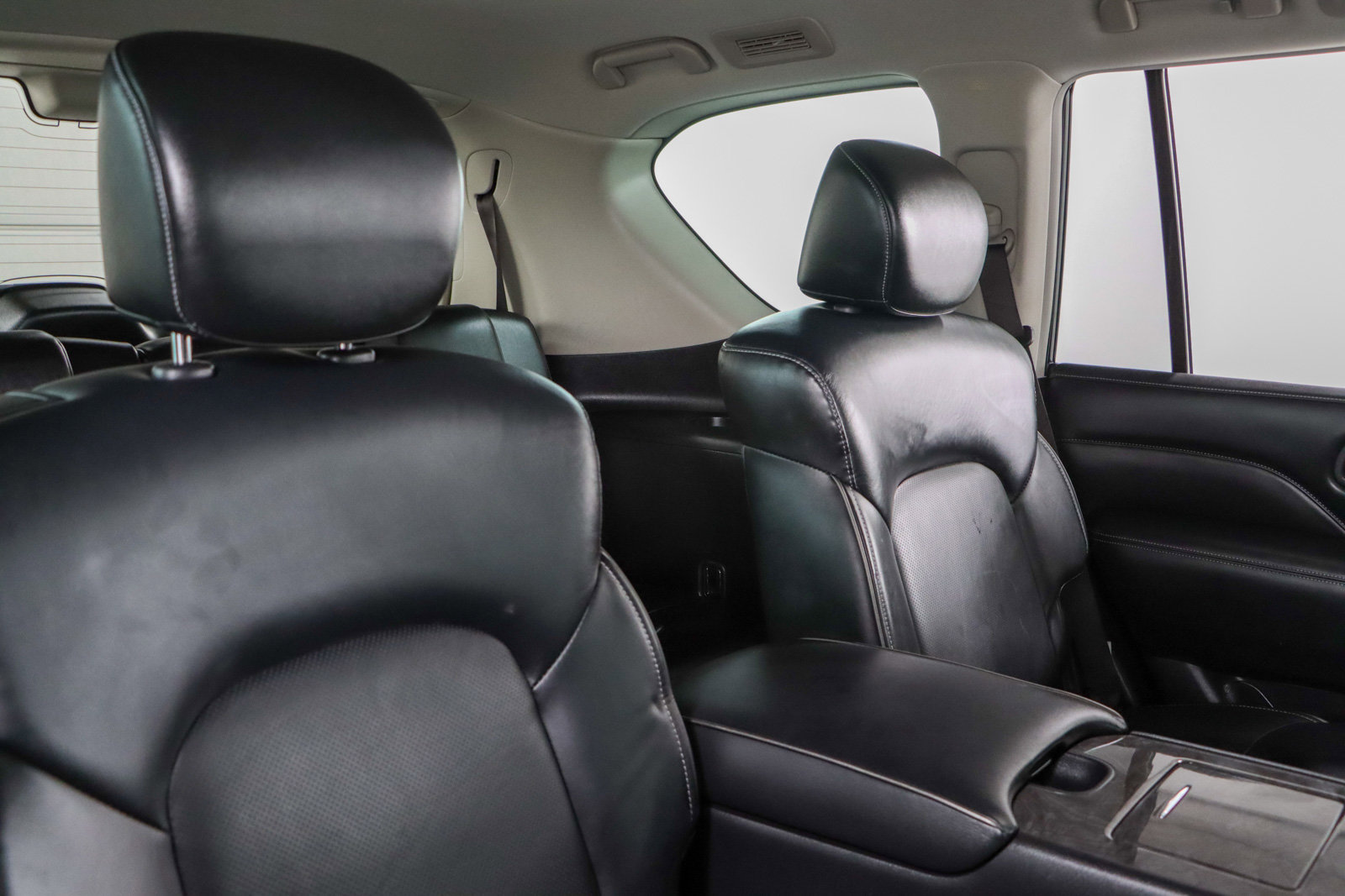 Used 2023 INFINITI QX80 Luxe w/ Cargo Package image 31