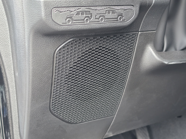 Used 2026 Jeep Wrangler Unlimited Rubicon AWD/4WD image 25