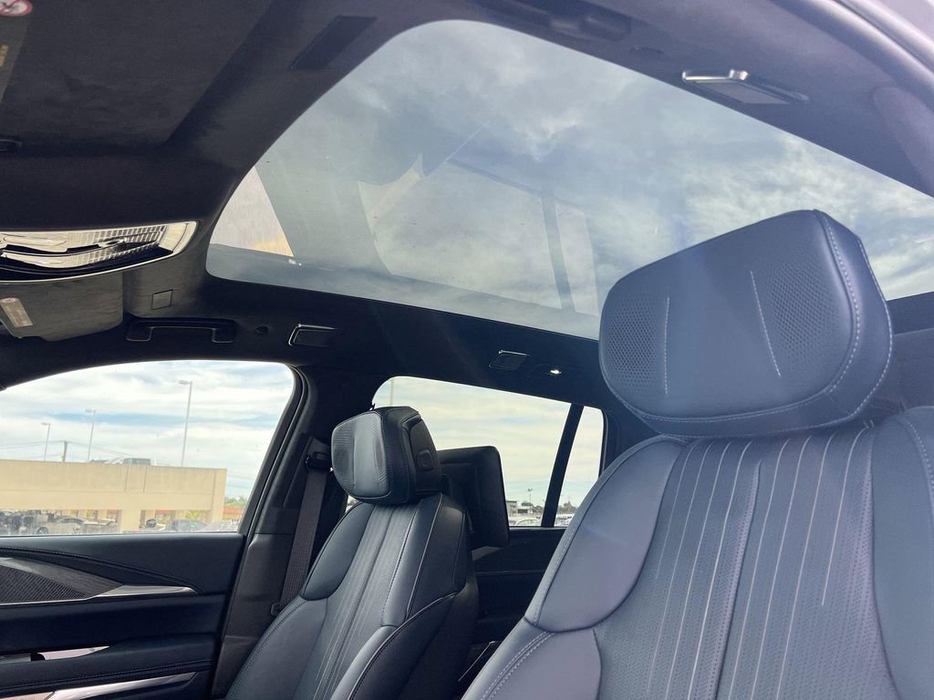 New 2025 Cadillac Escalade IQ Luxury 2 AWD/4WD image 26