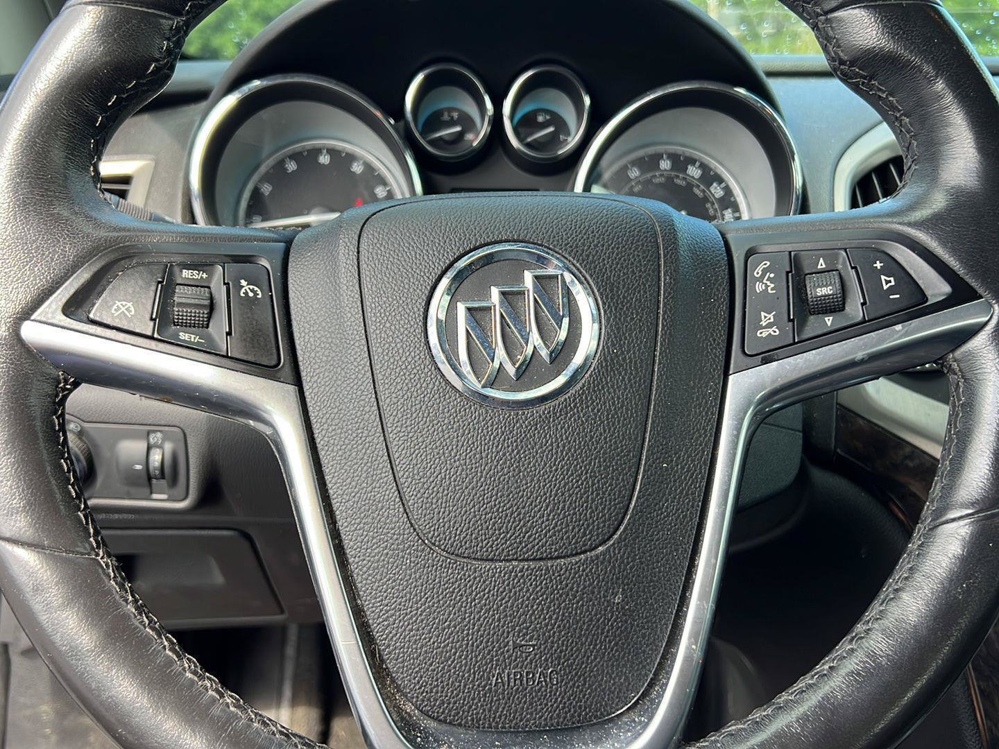 Used 2013 Buick Verano Premium FWD image 13