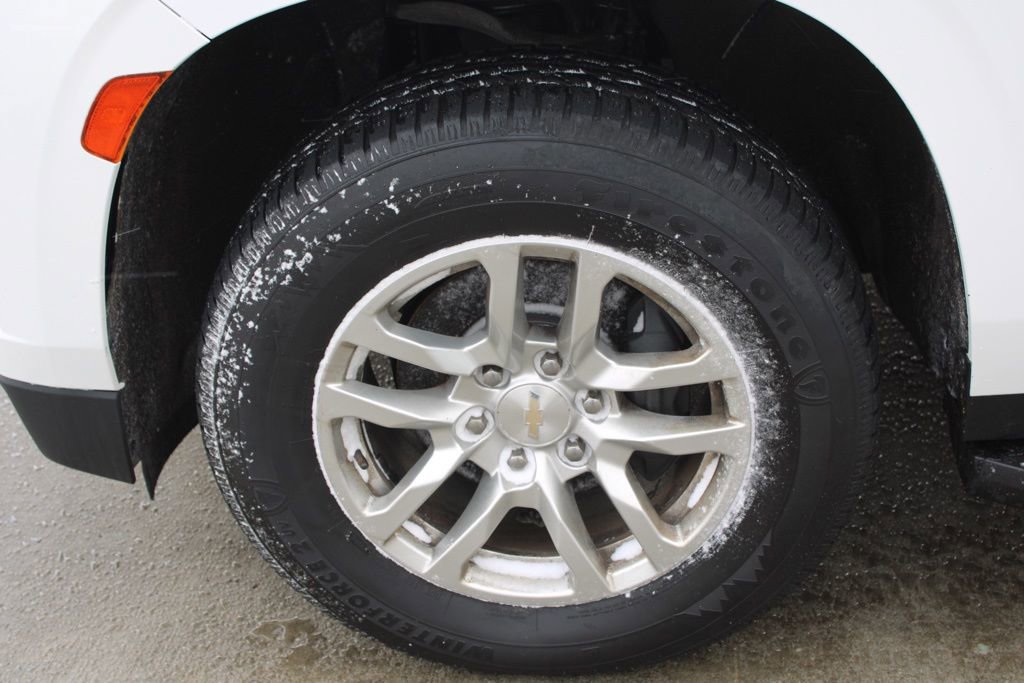 Used 2021 Chevrolet Suburban LT image 12