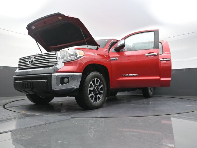 Used 2017 Toyota Tundra Limited w/ TRD Off Road Package AWD/4WD image 41