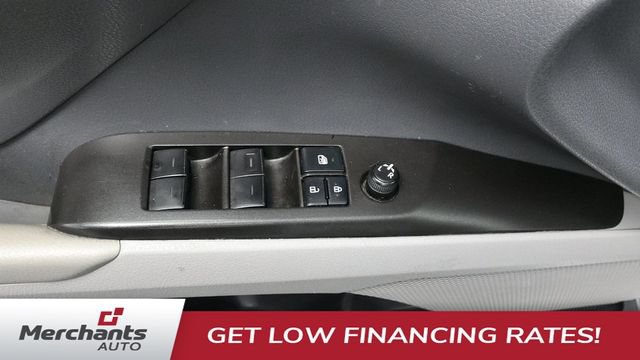 Used 2022 Toyota Camry SE FWD image 14