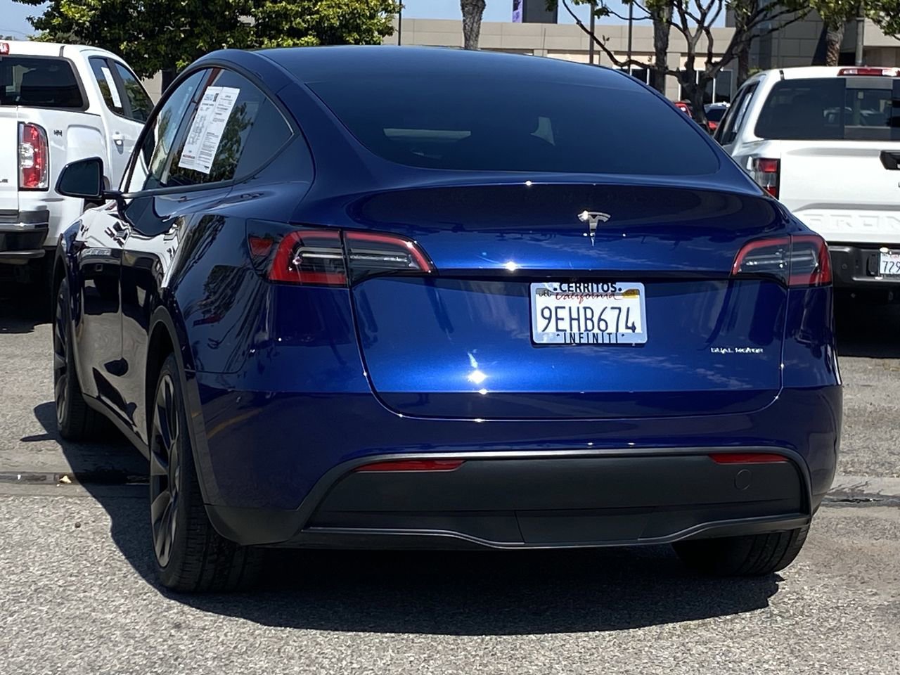 Used 2023 Tesla Model Y Long Range AWD/4WD image 4