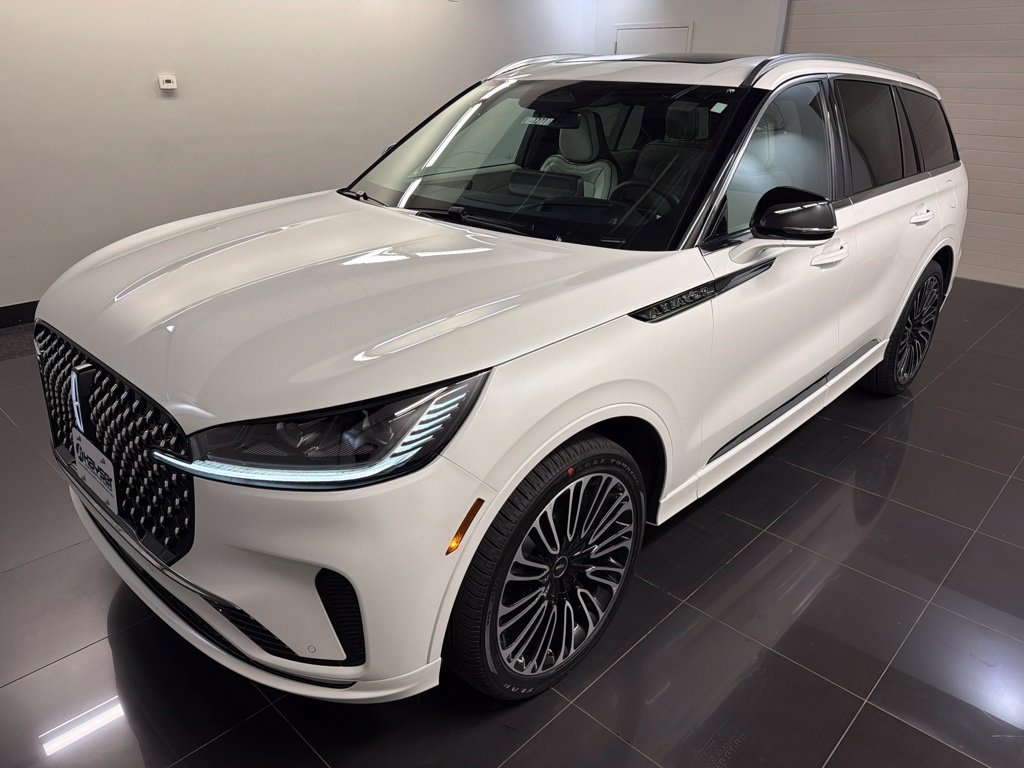 New 2027 Lincoln Aviator Black Label w/ Dynamic Handling Package AWD/4WD image 3