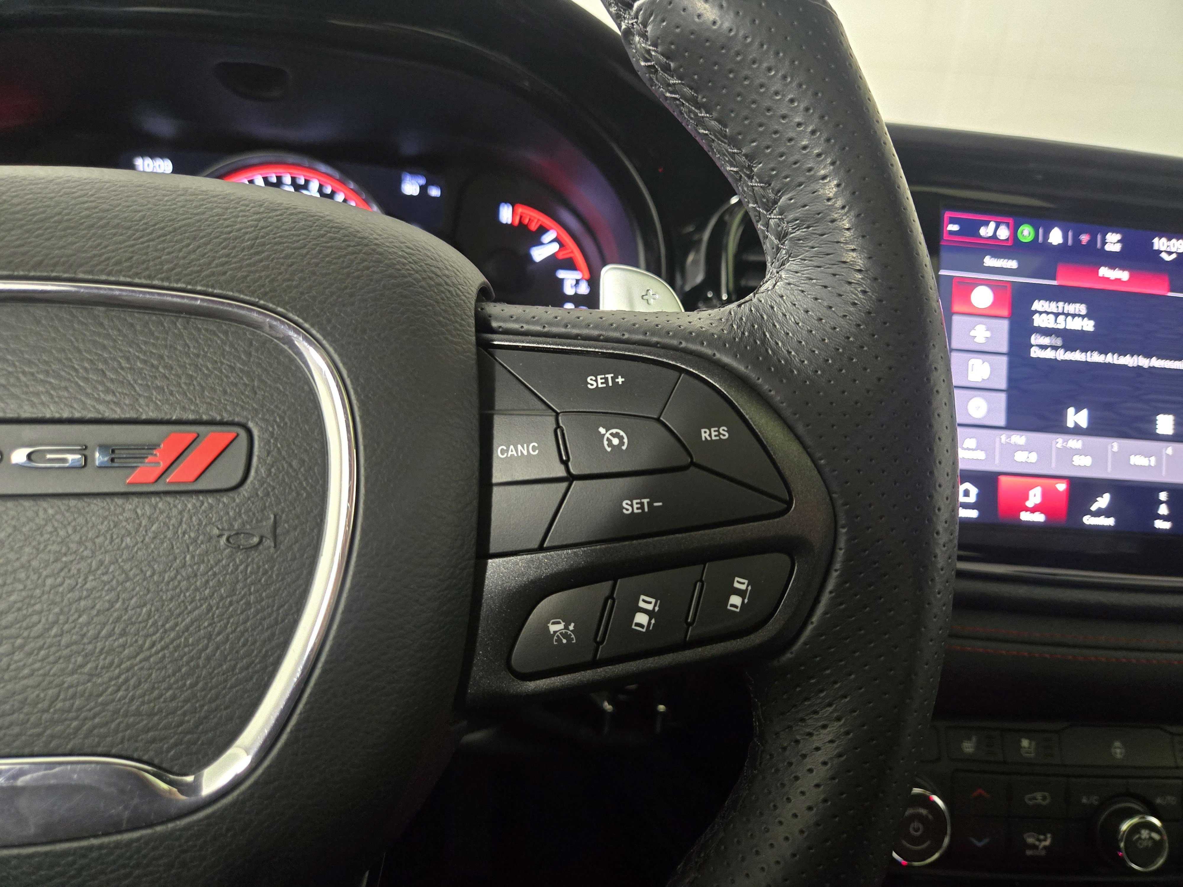 Used 2024 Dodge Durango R/T AWD/4WD image 17