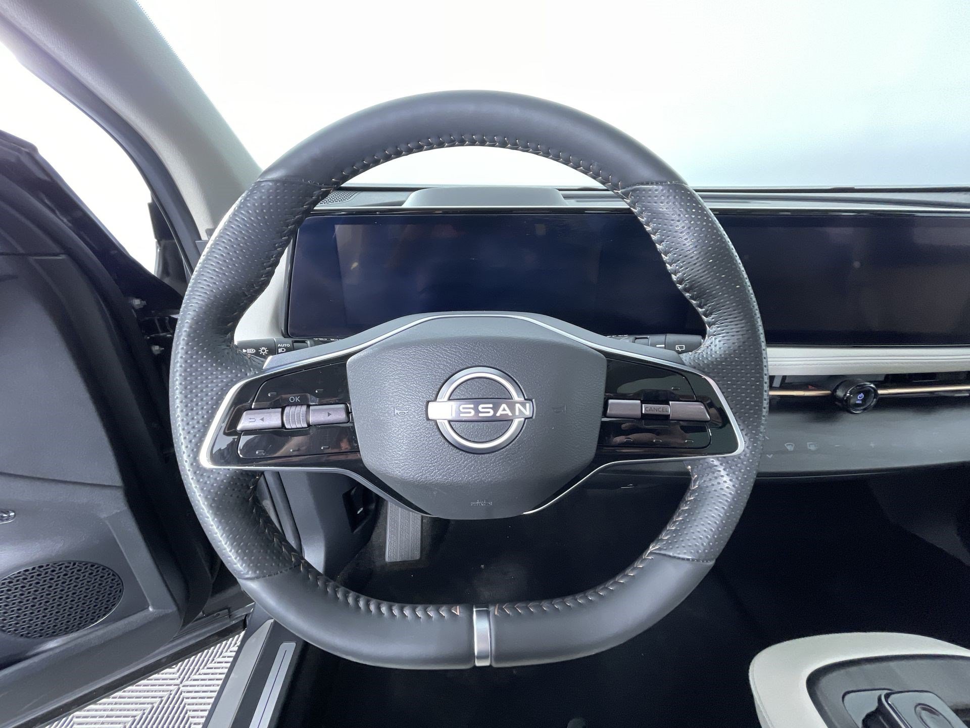 Certified 2024 Nissan Ariya AWD image 16
