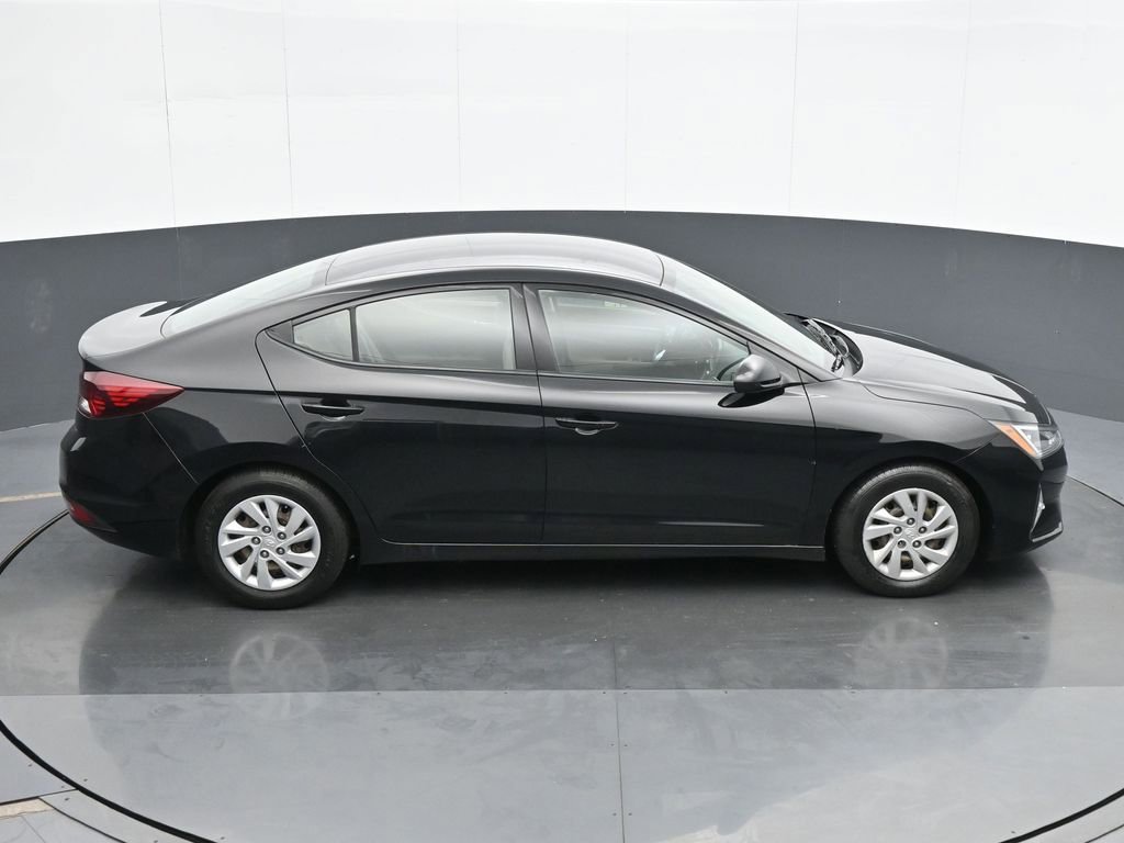 Used 2020 Hyundai Elantra SE w/ Cargo Package (C1) image 22