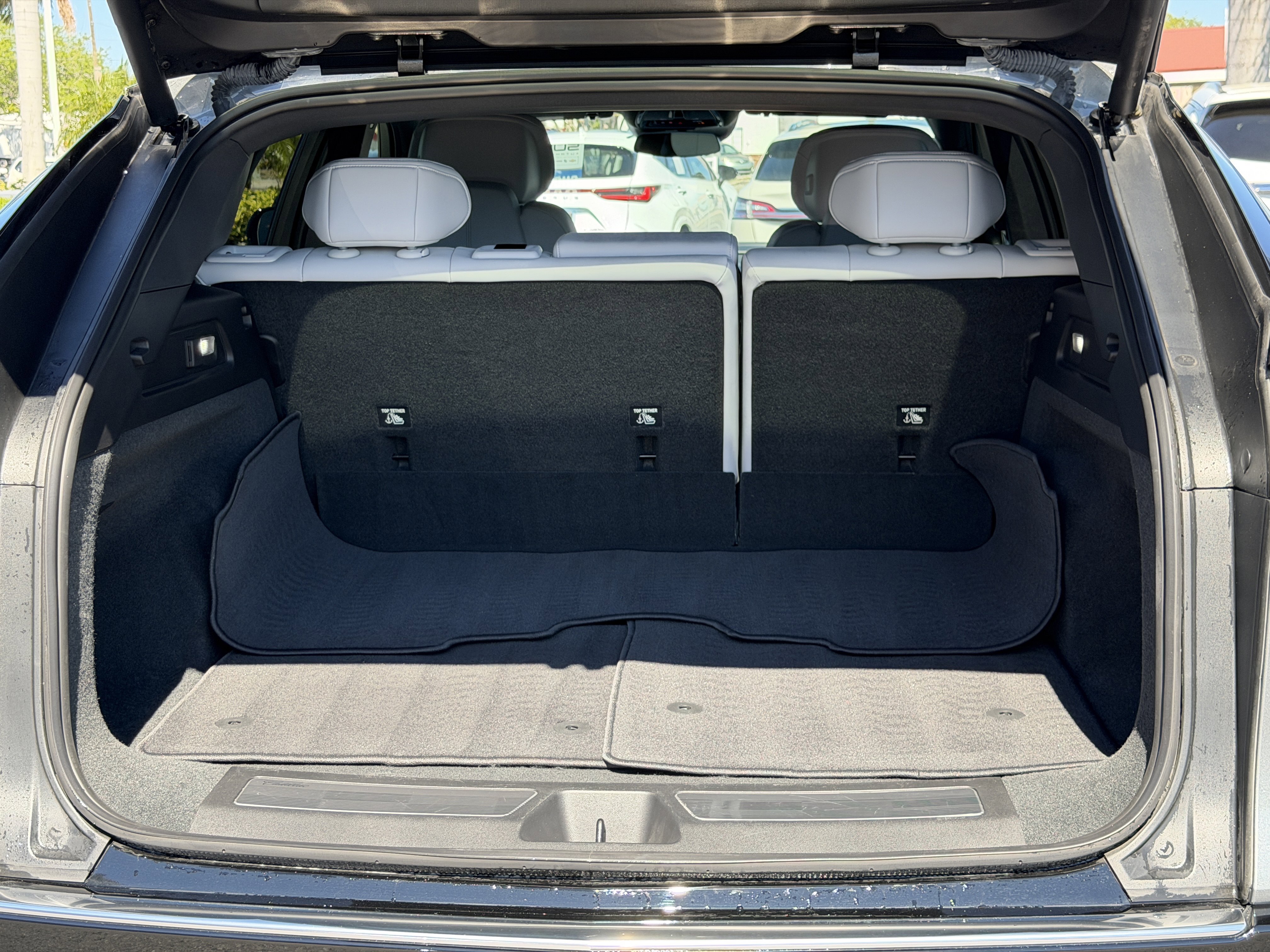 Certified 2024 Cadillac Lyriq Luxury image 10