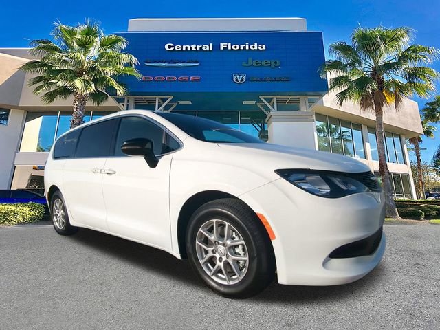 New 2026 Chrysler Voyager LX image 2
