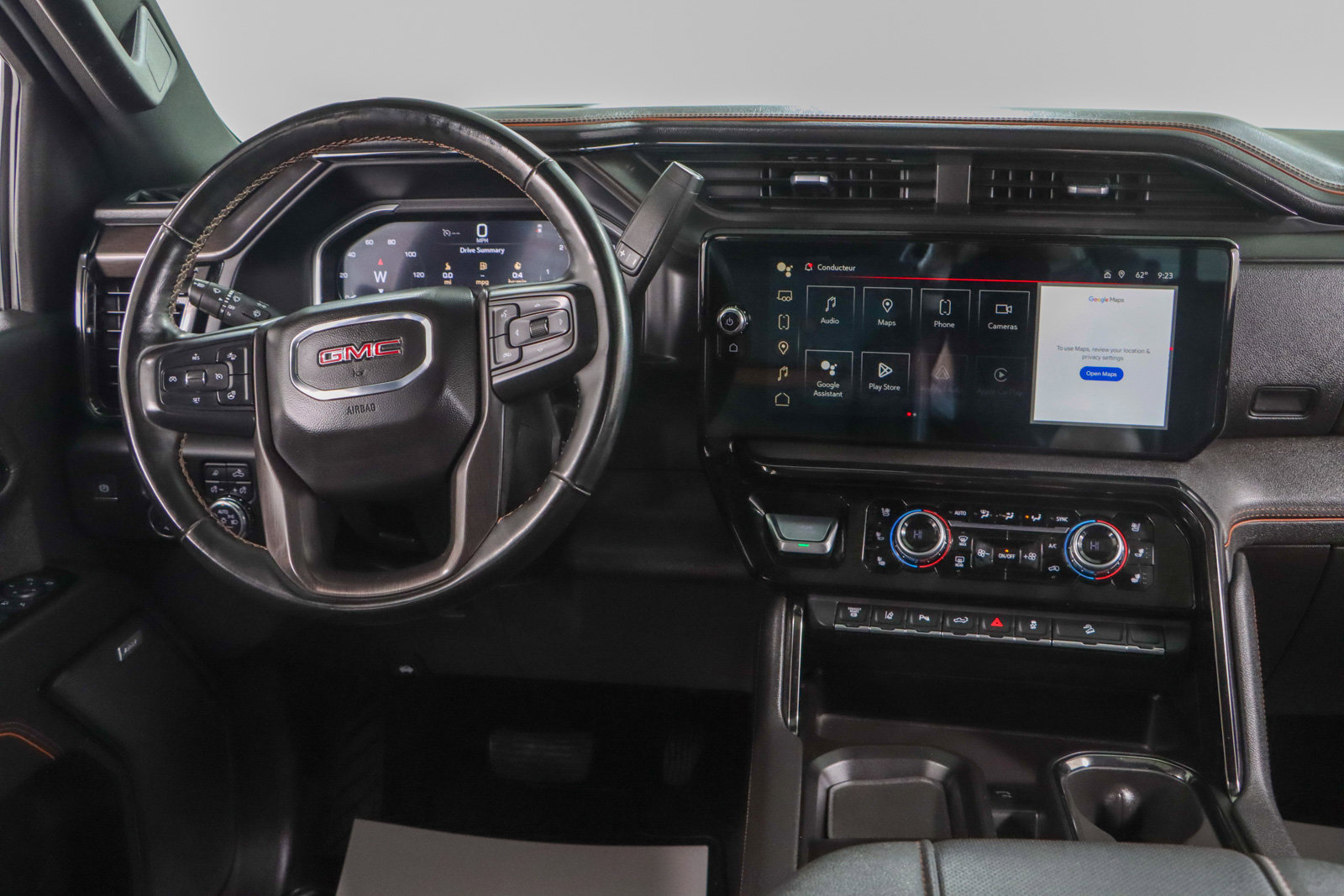 Used 2024 GMC Sierra 2500 AT4 w/ AT4 Preferred Package image 18