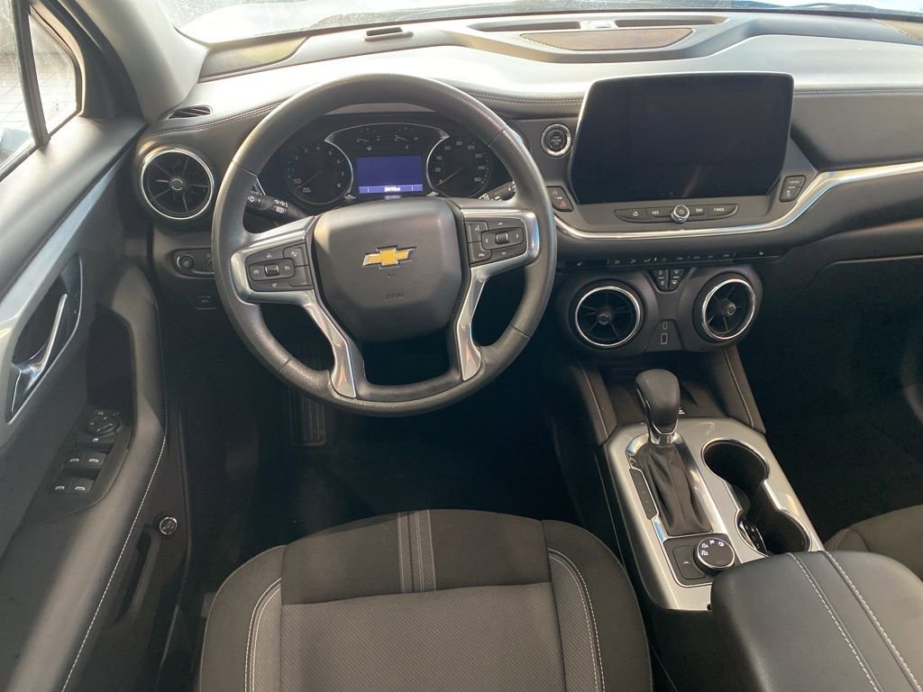 Used 2024 Chevrolet Blazer LT w/ Convenience Package image 5