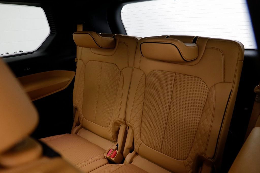 Used 2024 Jeep Grand Cherokee L Summit image 16