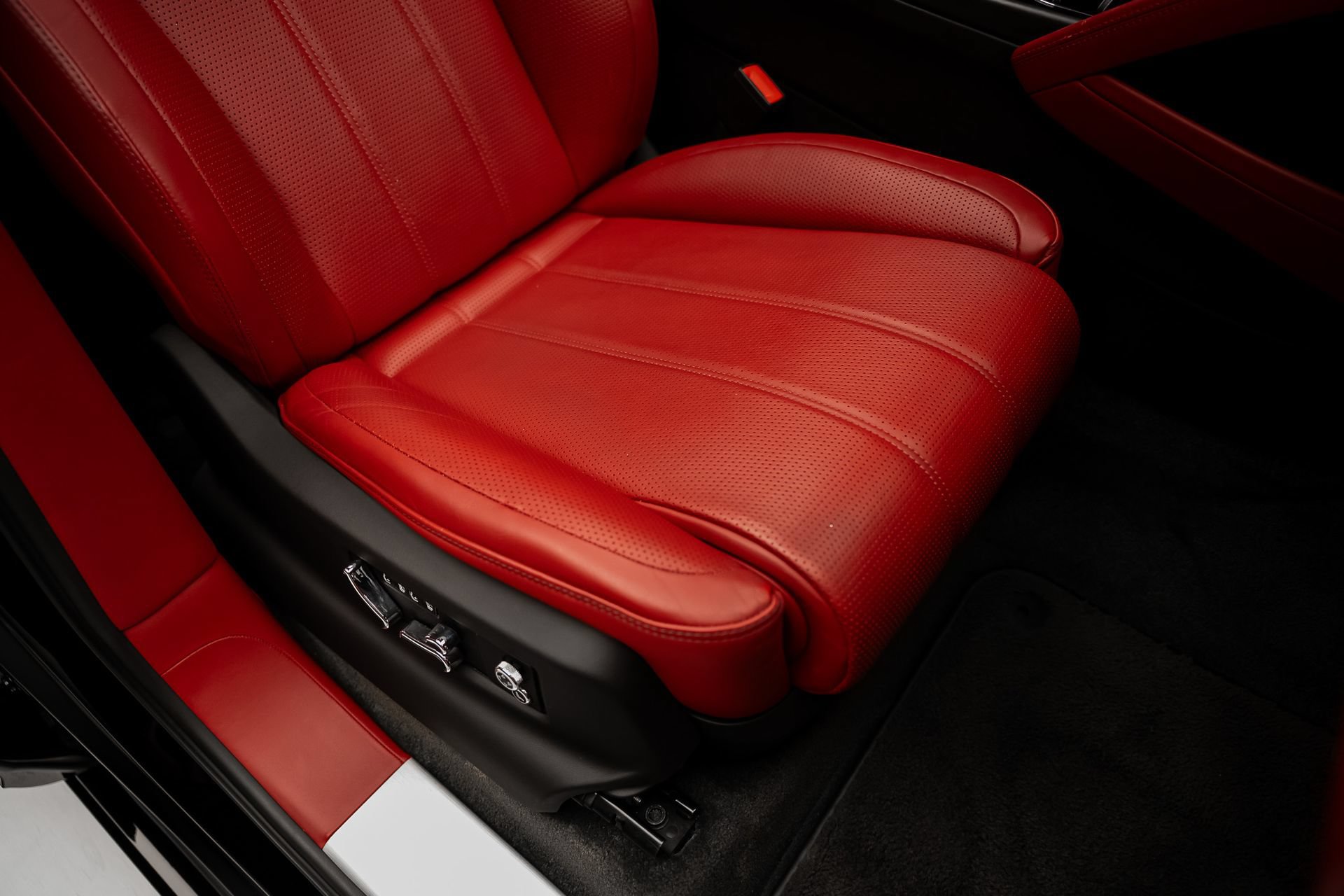 Used 2022 Bentley Bentayga Speed AWD/4WD image 65